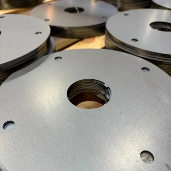 Lazer-Kesim-Hizmeti-Makina-Parkuru-DemSac-Celik-Sanayi-ve-Ticaret-Anonim-Sirketi-izmir-kapak-bg